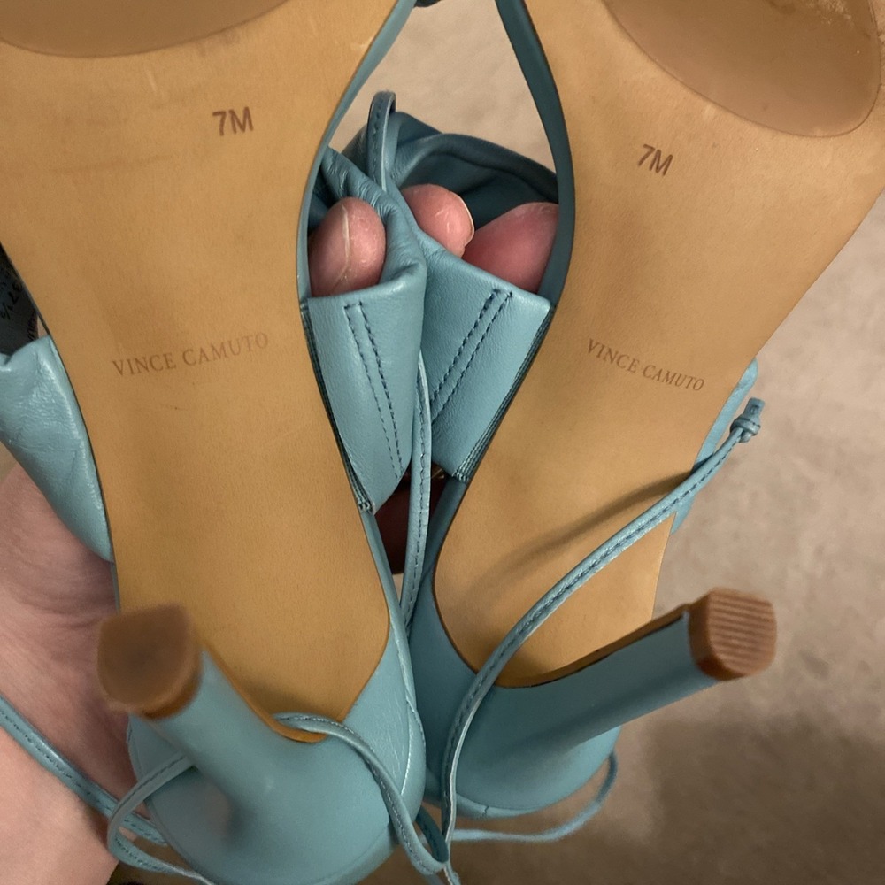 VINCE CAMUTO ANDREQUA ANKLE TIE STILETTO SANDAL IN SEASHORE SIZE 7M - Picture 10 of 15